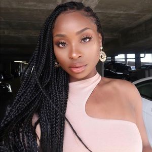 Meet your Posher, Tiffany